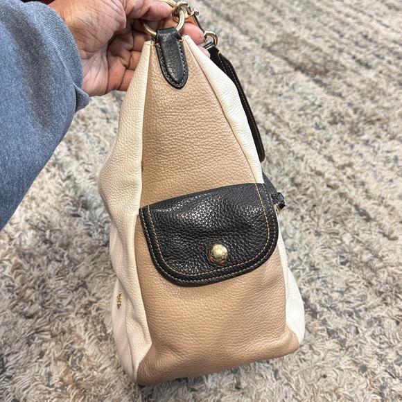 Coach Black Tan cream Leather Bag - Picture 3 of 13